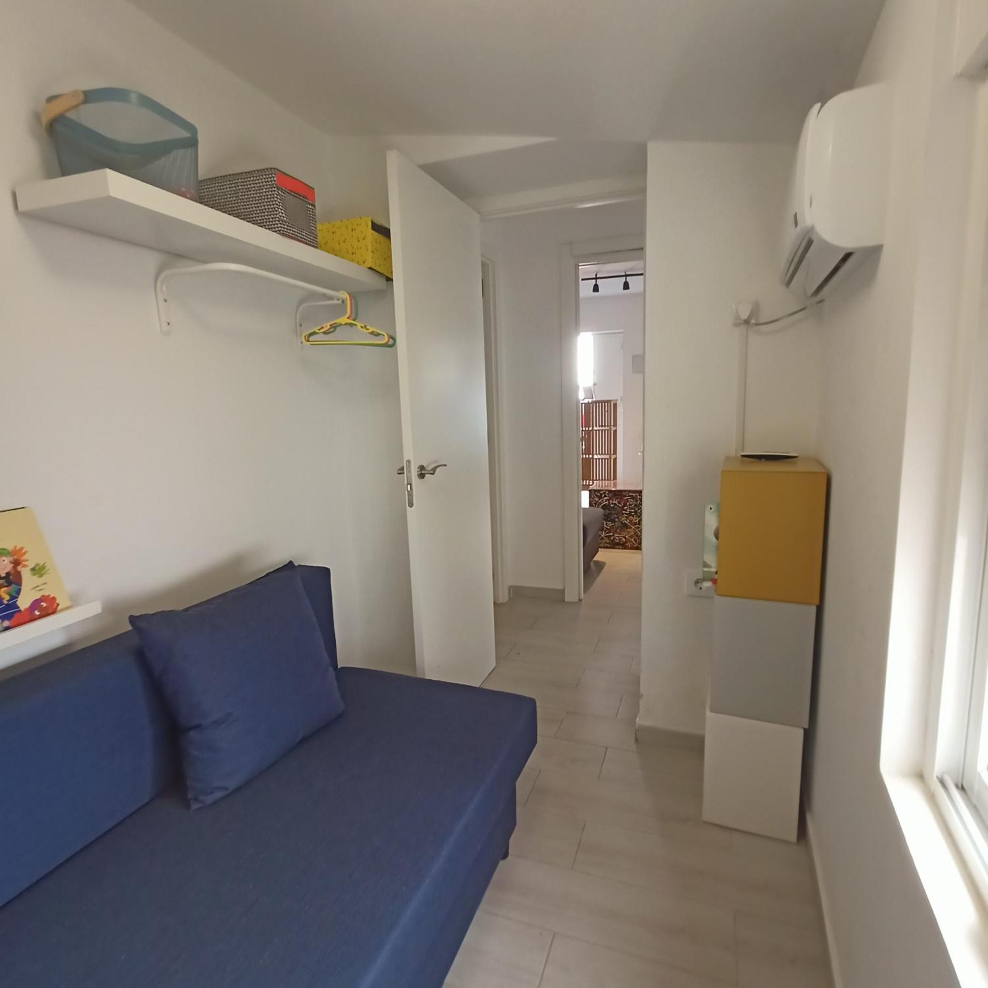 La Casa De Viajantes * Seville